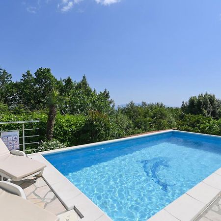 Apartment Grozic Opatija - A2 المظهر الخارجي الصورة